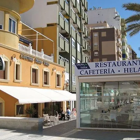 Delfin Guest house 2*