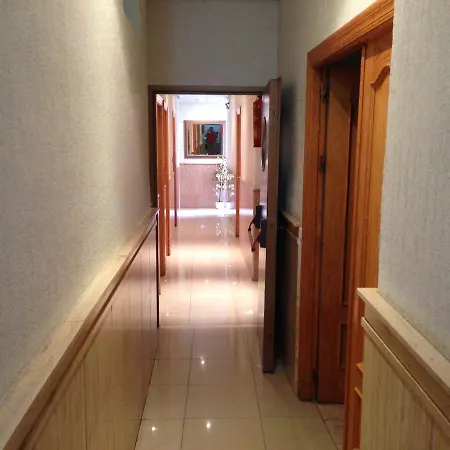 Delfin Guest house 2*