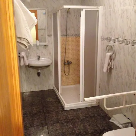 Delfin Guest house 2*