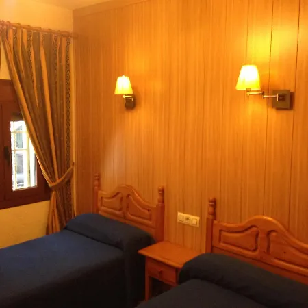 Delfin Guest house Almeria