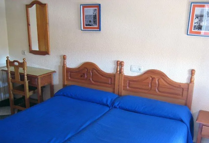Delfin Pensionat Almería