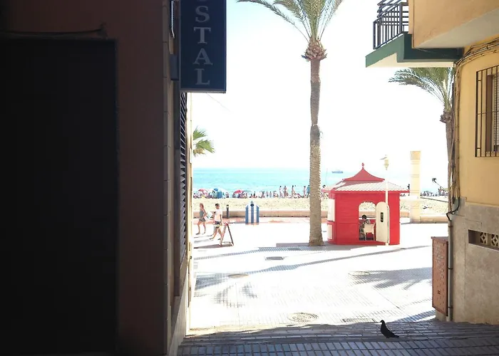 Delfin 2* Almería